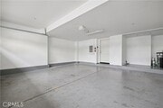 Photo - 1962 S Victoria Ave Townhome