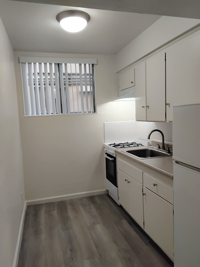 Photo - Academy Pointe Apartment Homes