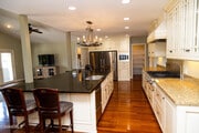 Photo - 385 Somerset Cir House