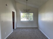 Photo - 15507 Caulfield Ave