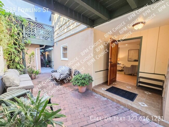 Building Photo - 389 Fowling St