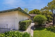Photo - Beautiful 2/2 Condo in Hidden Valley!