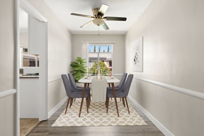 Photo - Colonial Manor Apartments