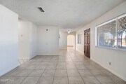Photo - 44210 Fenhold St House
