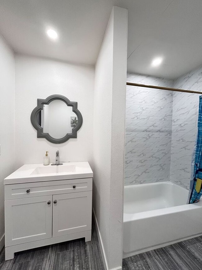 Photo - Charming 2-Bedroom Home in Los Angeles