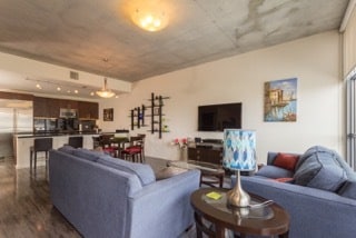 Photo - 1494 Union St Unit 607