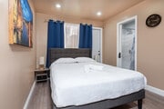 3 bedroom master bedroom 1 - Lexington Ave