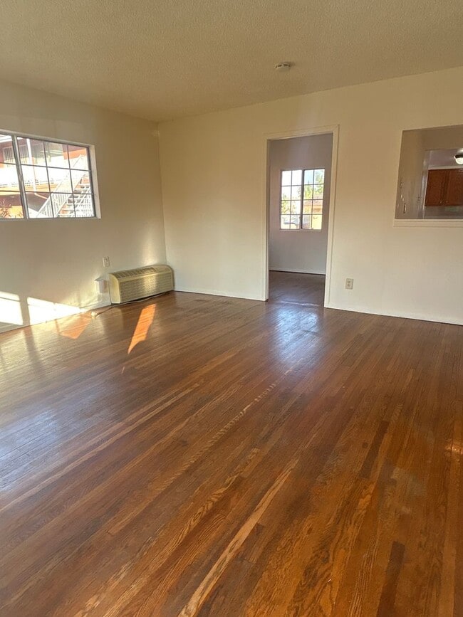 Photo - 608 N Orange Ave Unit A