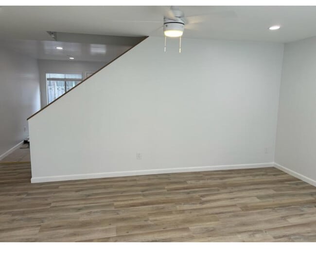 Photo - 10519 Tabor St
