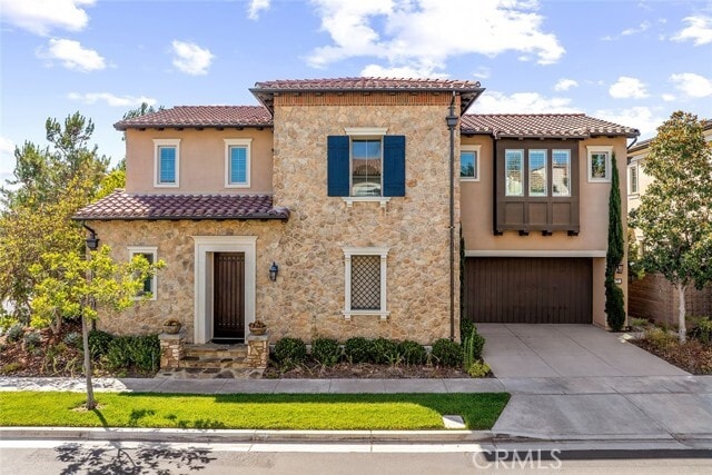 Photo - 77 English Saddle