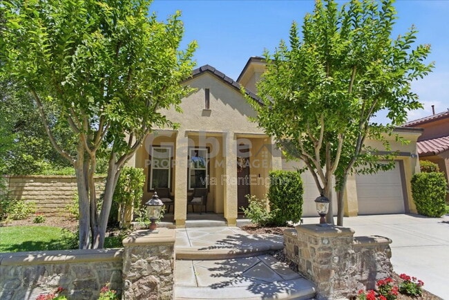 Photo - 26882 Greenleaf Ct