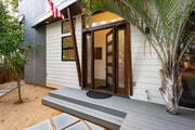 Photo - 807 Warren Ave