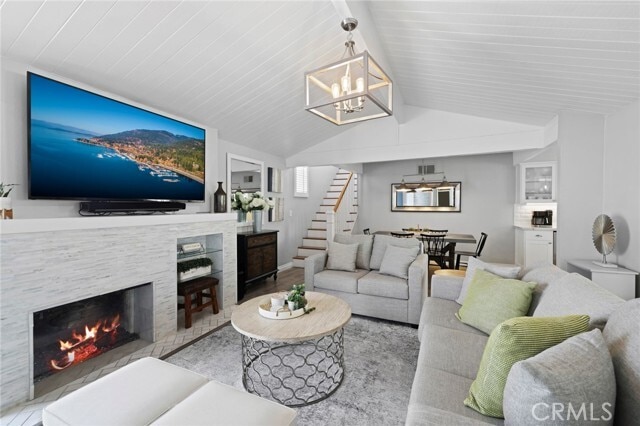 Photo - 412 Colton St