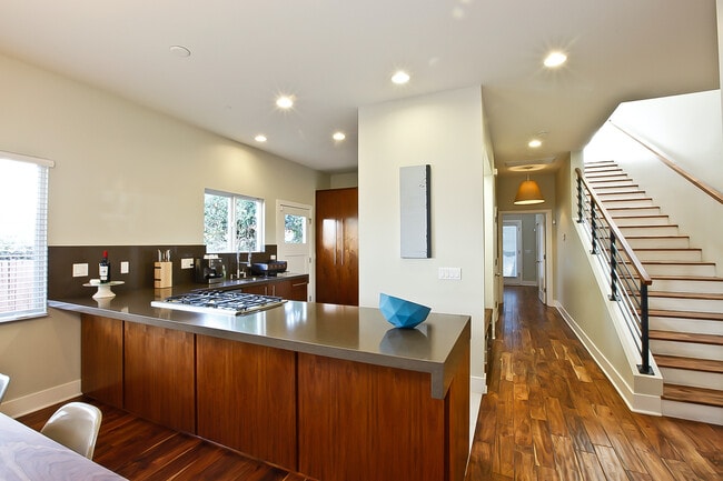 Photo - 838 N Detroit St Unit 838 N. Detroit