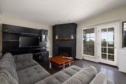 Photo - 2215 Linwood St Unit C5
