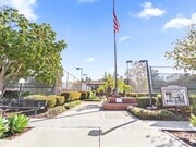 Photo - 1000 W MacArthur Blvd Unit 106