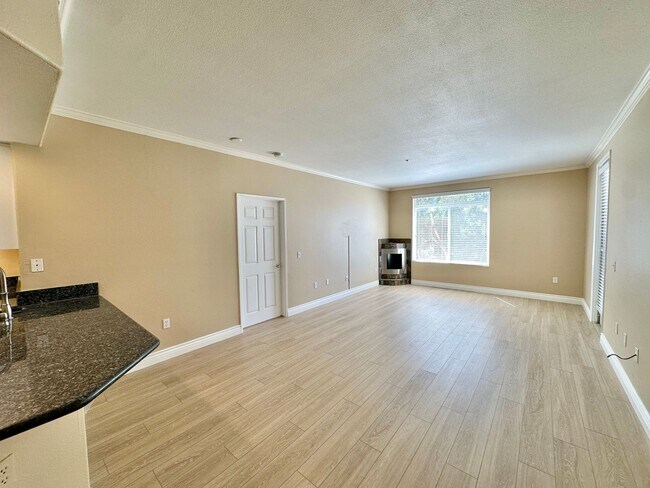 Photo - ****FIRST MONTHS RENT FREE IF YOU MOVE IN ...