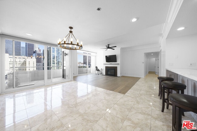 Photo - 600 W 9th St Unit 1502