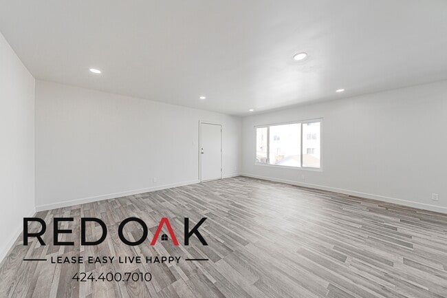Photo - 4240 S Centinela Ave Unit 4