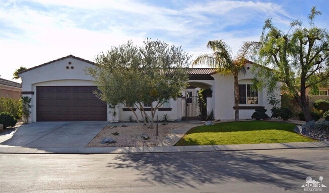 Photo - Villa de Gallego - Furnished Rental