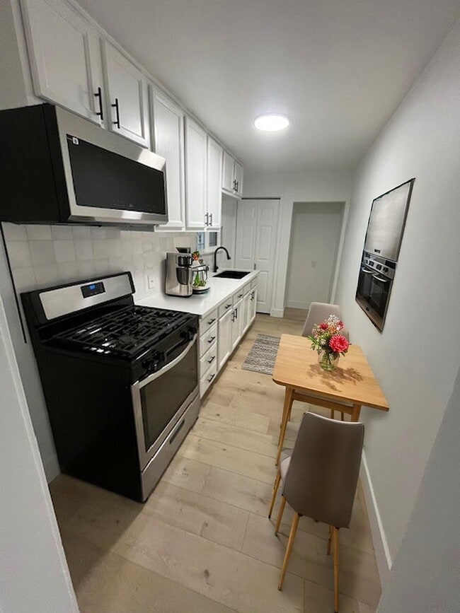 Photo - 109 E Alberta St Unit 109