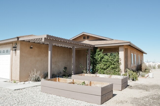 Photo - 1381 Soledad Ave