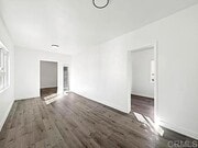 Photo - 2040 Earl St
