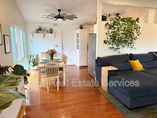 Photo - 3452 Lockwood Dr