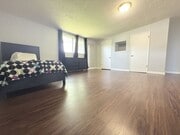 Photo - 4-Bedroom Home with Expansive Backyard in ...