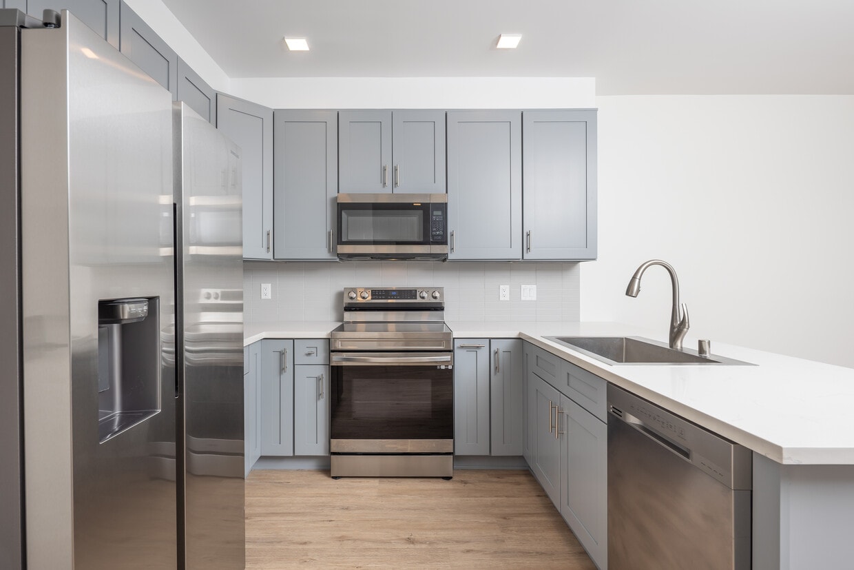 3D Tour - Dana Cove Luxury Living