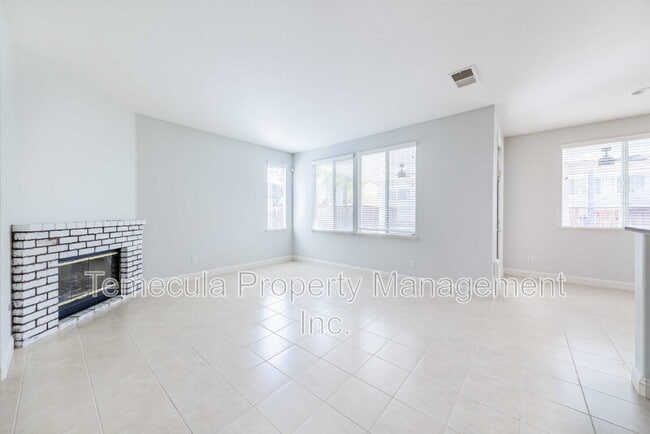 Photo - 29363 Shady Ln