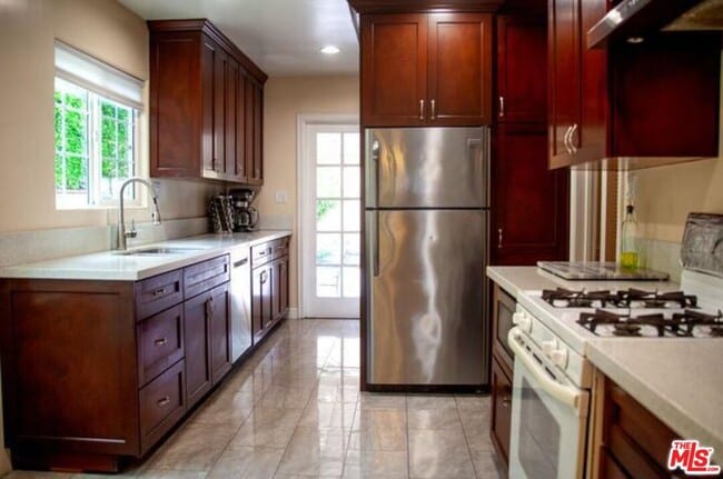 Photo - 12455 Cumpston St