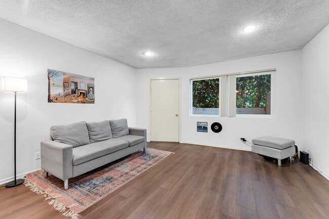 Living Room - Floor Plan I - Levering Heights