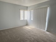 Photo - Beach close 4 bedroom, three bath townhous... House