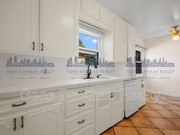 Photo - 6129 Pembroke Dr