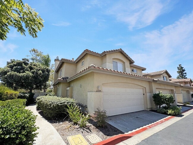 Your Next Home Awaits! Modern 4BR, 3BA Bea... - Your Next Home Awaits! Modern 4BR, 3BA Bea...