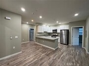 Photo - 621 Normandie Ave