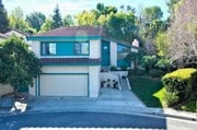 front 2 car garage 1 extra parking cul-de-sac - 5246 Calderon Rd House