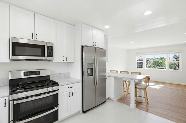 Photo - 1854-1854 Chalcedony St Unit 1852