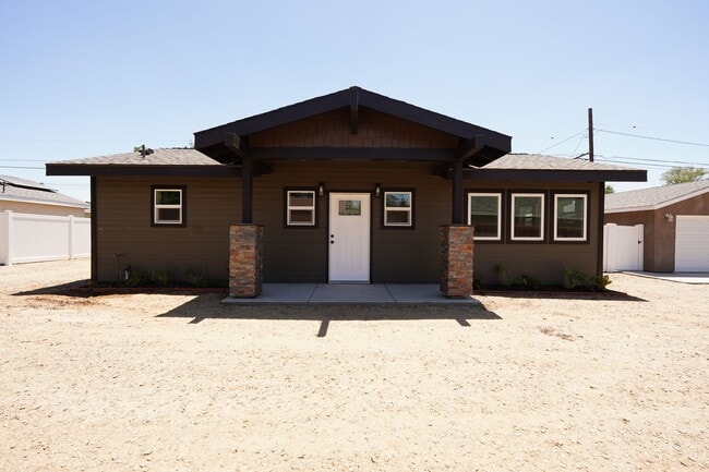 Building Photo - 4805 Charlotte Way Unit 4809