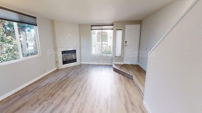 Photo - 4070 Riviera Dr