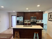 Photo - 825 Merced Dr