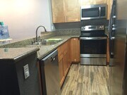 Stainless steel appliances - 9249 Village Glen Dr Unit 1