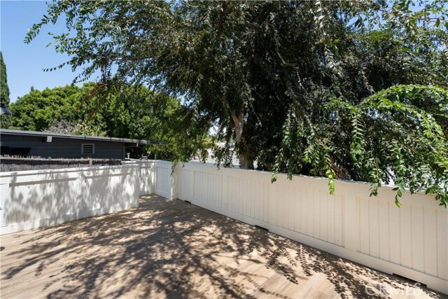 Photo - 744 N Dillon St