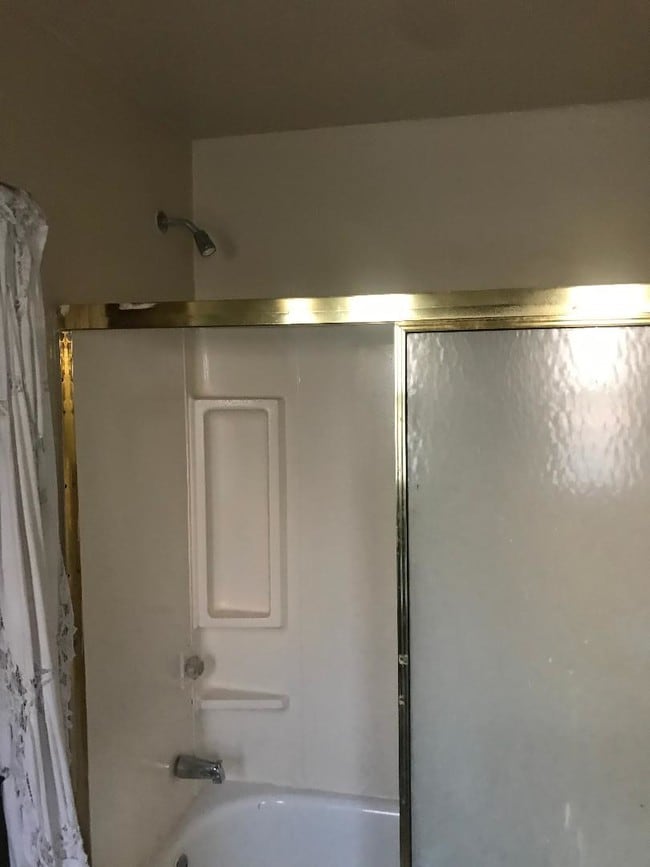 Photo - 235 W 5th St Unit 1