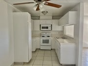 Photo - Anza Victoria Apartments