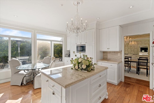 Photo - 3900 Hilton Head Way