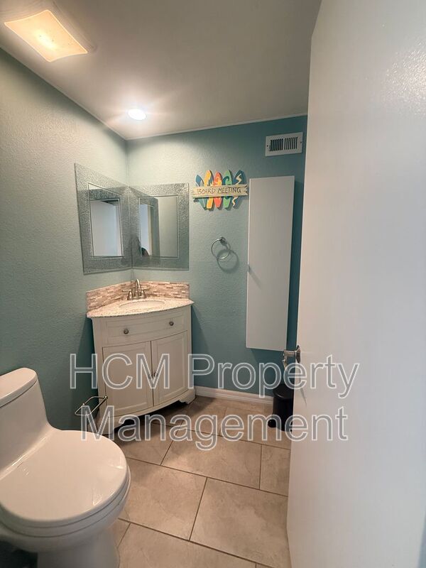 Photo - 16065 Mt Pico Ct