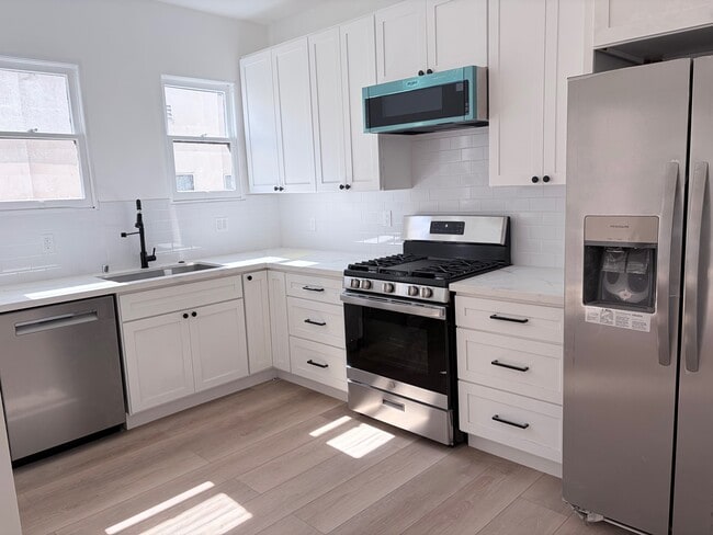 Photo - 205 S Arnaz Dr Unit #3
