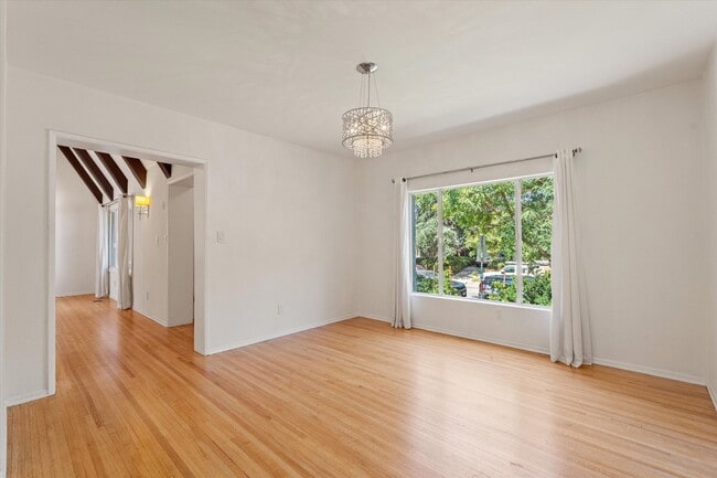 Photo - 4 bed / 3 bath home with a pool - Next to ...